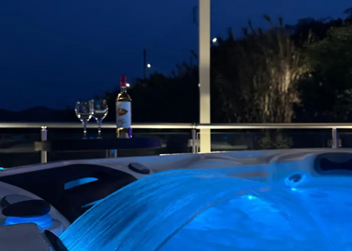 Mythos House Semesterbostad *